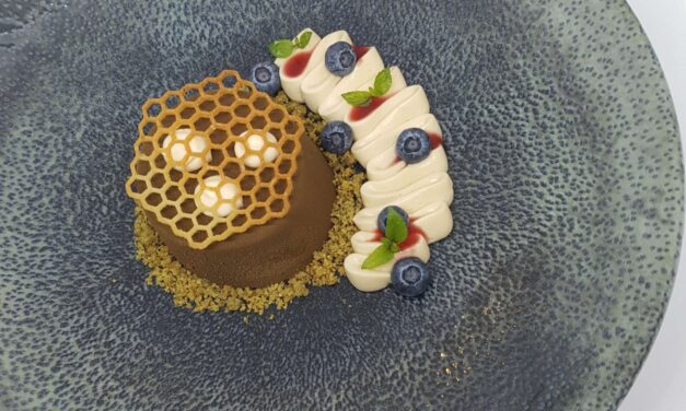 Csoki tortácska áfonyával