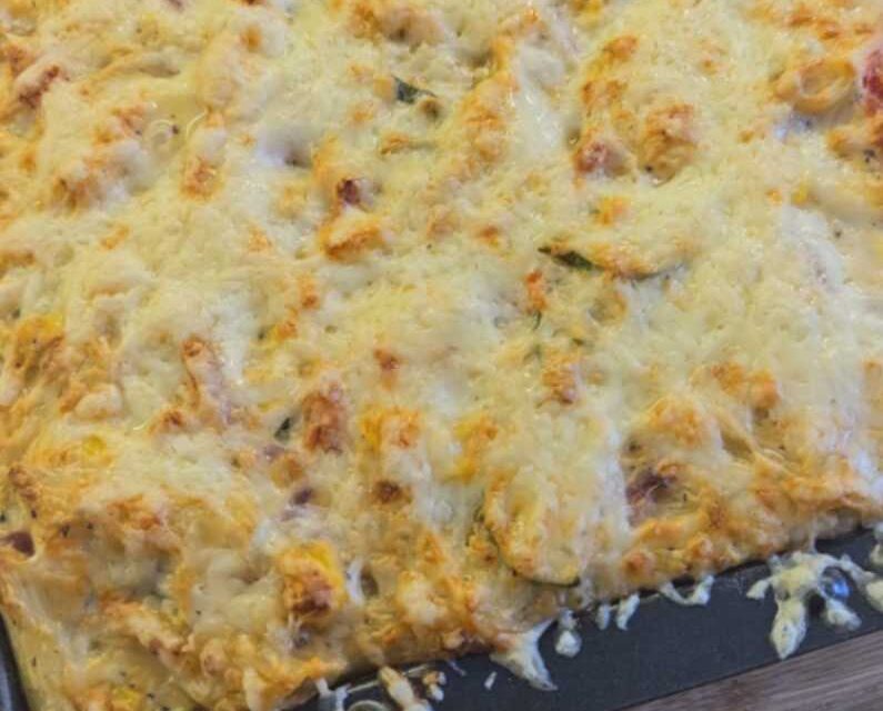 Cukkínis pennetészta sajttal felülsütve